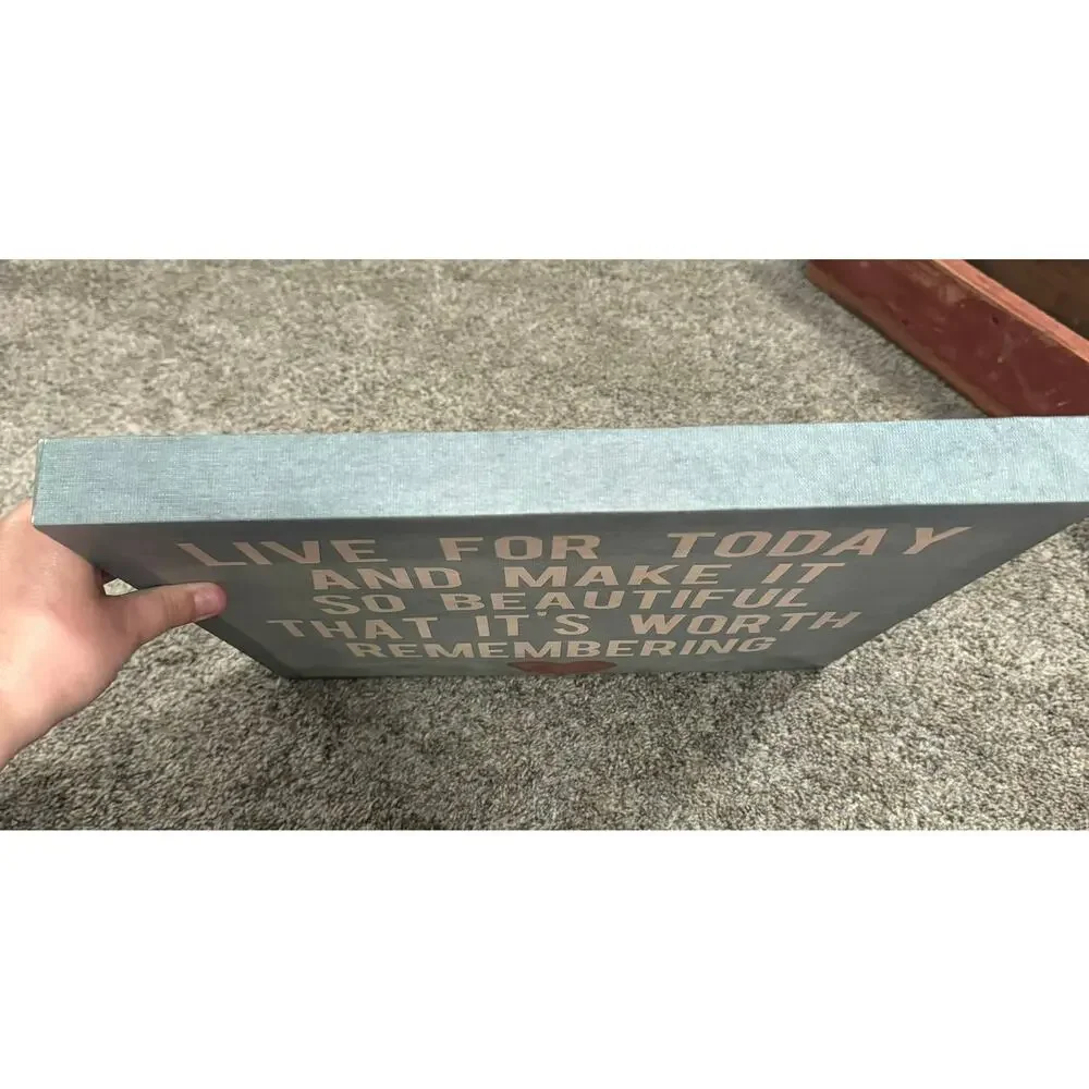 Unknown unbranded large